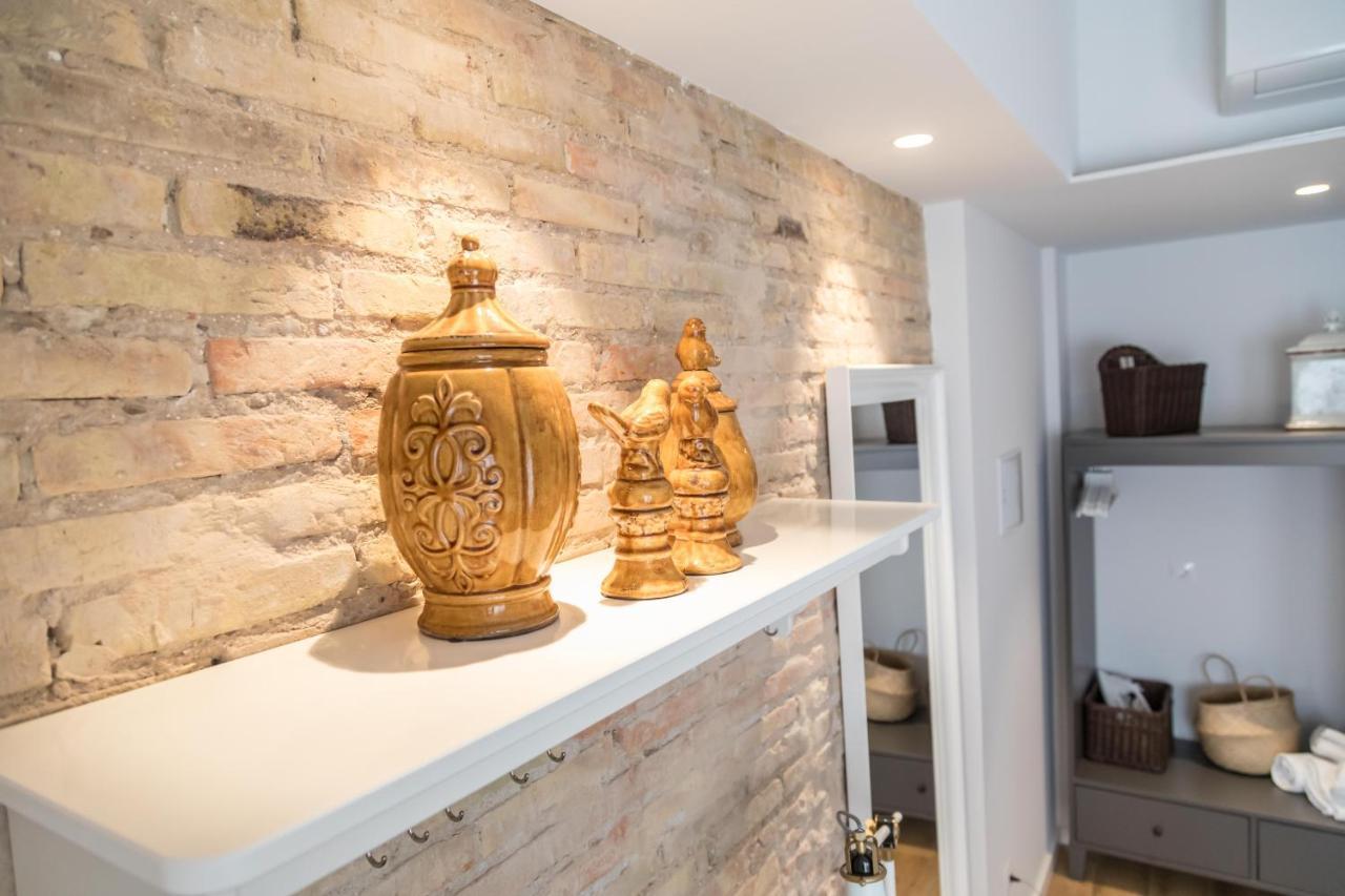 Maison Reina B&B Valensiya Dış mekan fotoğraf