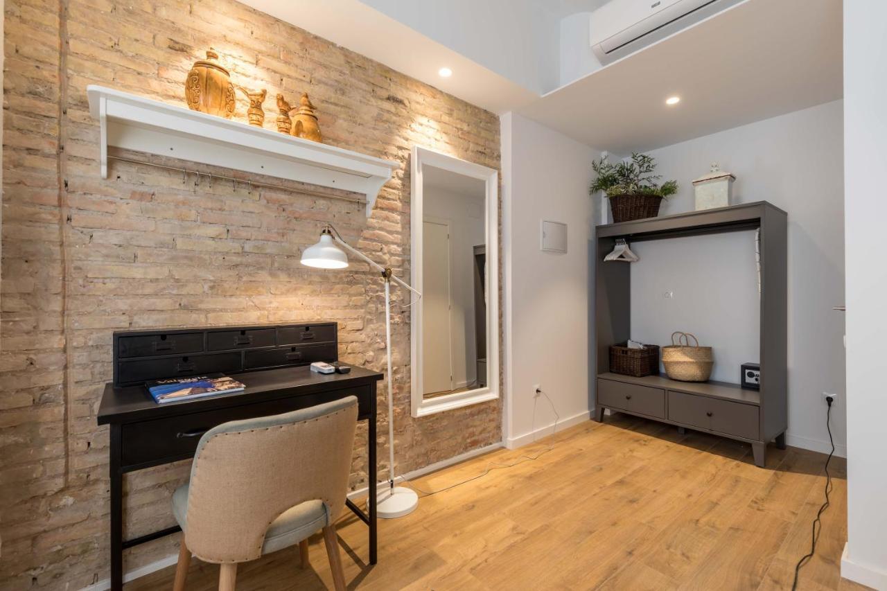 Maison Reina B&B Valensiya Dış mekan fotoğraf