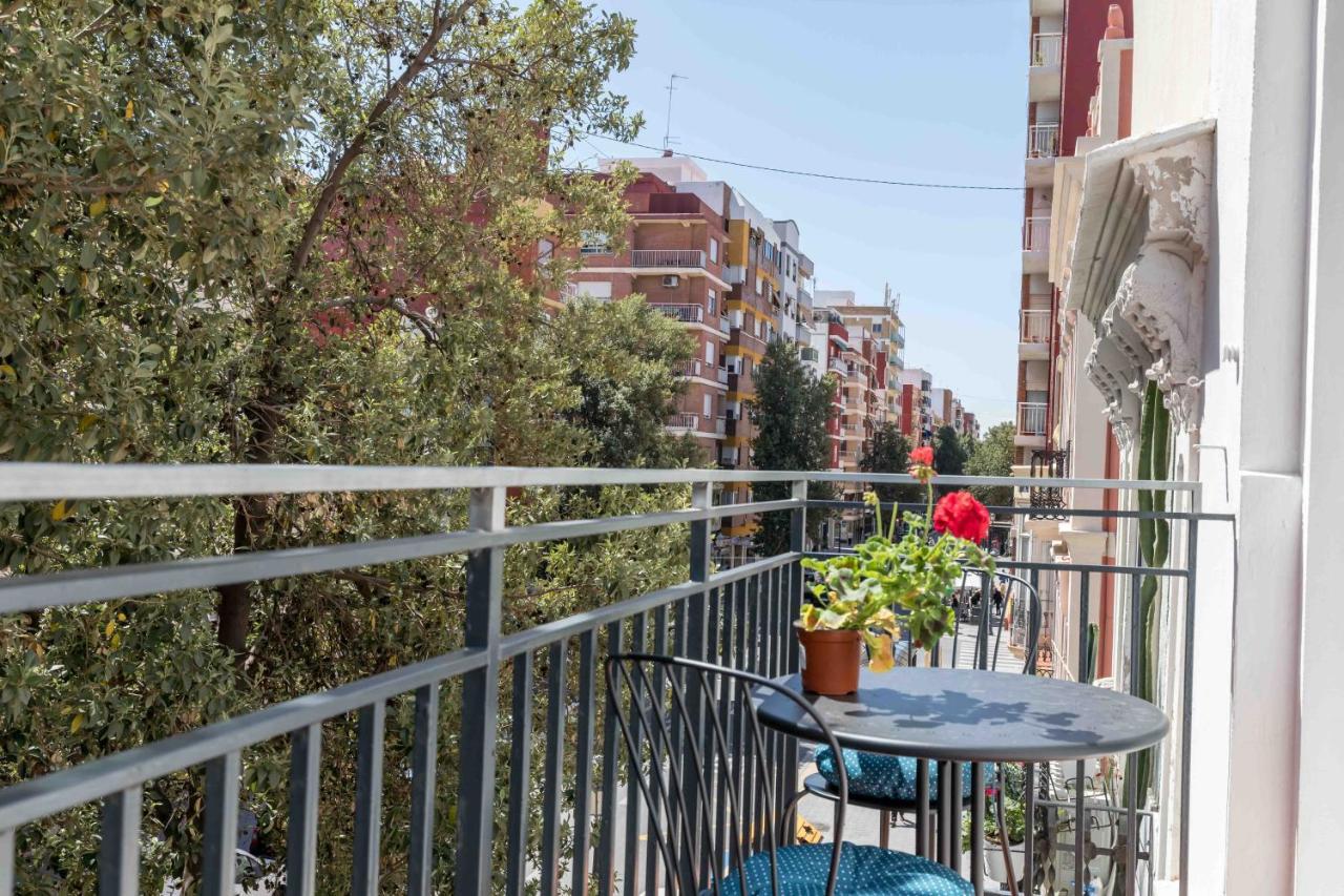 Maison Reina B&B Valensiya Dış mekan fotoğraf